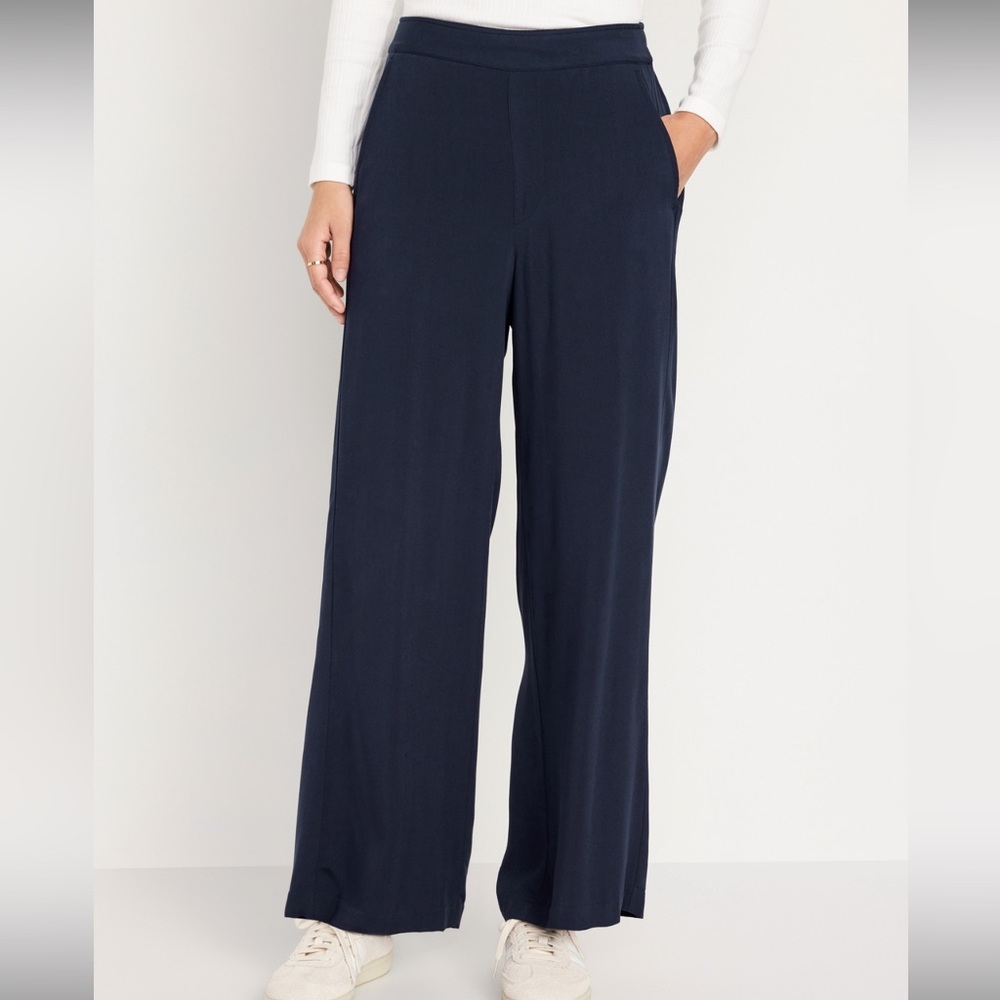 High Waisted Playa wide legged pants